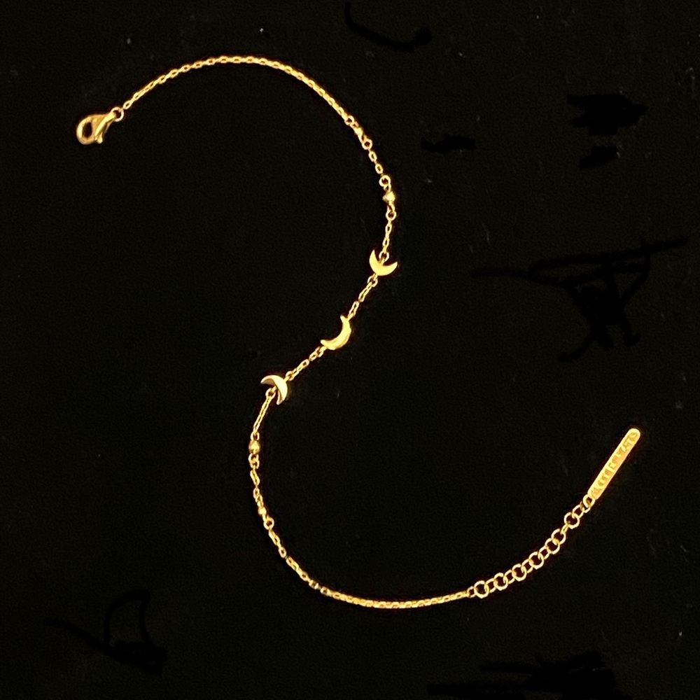 🔥HOST PICK🔥 NWOT Lucky Brand Sterling Moon Charm Bracelet